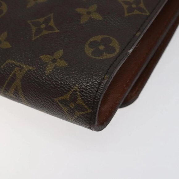 LOUIS VUITTON Monogram Bordeaux 27 Shoulder Bag M51797 LV Auth 124950 - Picture 13 of 16